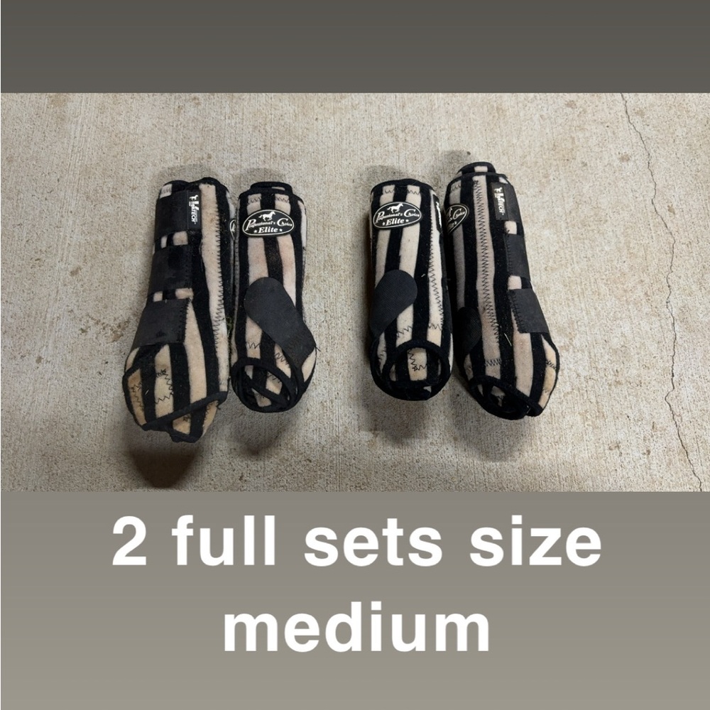 Professional's Choice Black and White Splint Boots